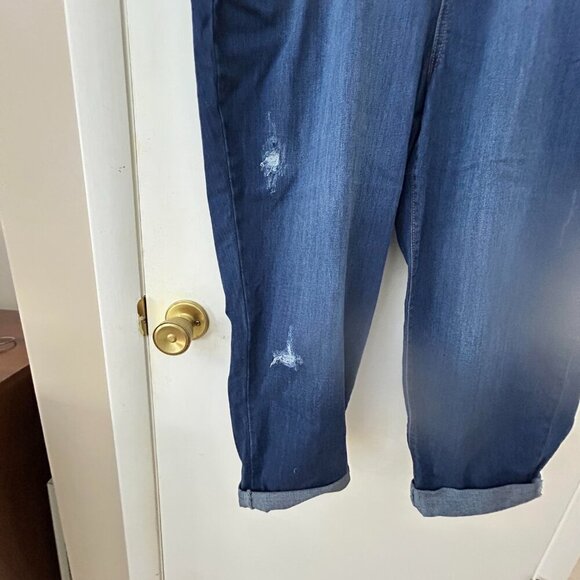 Catherine's Slightly Distressed Crop length jean Size 18WP - Picture 3 of 5